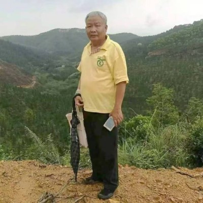 国学名家——陈均载