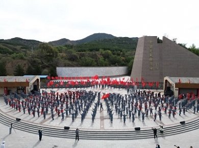 ��ǧ�˹����¾����� ��ɫ�������������������������硶���ƽ